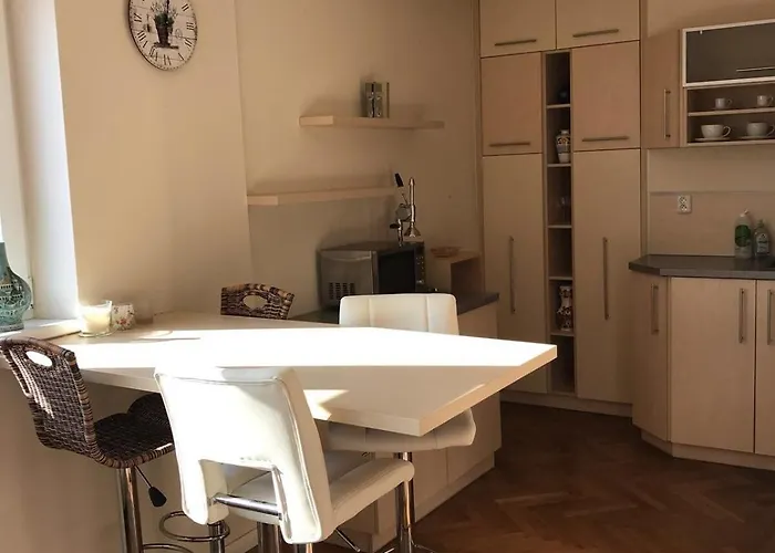 Lägenhet 1-bedroom Floor In Heart Of Old Town *